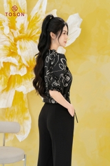 11060H94 - Áo lụa đen in họa tiết tay can bèo