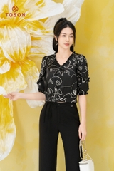 11060H94 - Áo lụa đen in họa tiết tay can bèo
