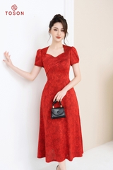 43032D24 - Đầm lụa đỏ hoa nhí dáng xòe tà bong xếp