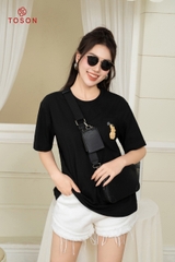 AP535B24 - Áo cotton đen rộng, túi đính gấu nhỏ