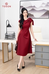 44268D14 - Đầm đỏ đô vai lệch phối nơ vai