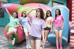 AP127T24 - Áo cotton loang tím in chữ decan