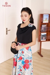 B1334H94 - Bộ lụa: Áo đen xoắn + CV dáng A