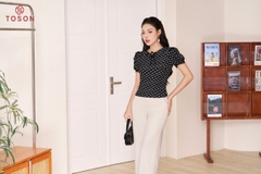 13146B94 - Áo đen lụa silk, hình con ngựa đính nơ cổ