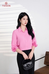 13589P94 - Áo thô kẻ hồng nhỏ, tay đính bông hoa