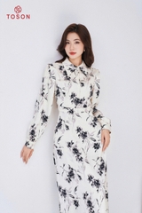 43508W94 - Đầm lụa xoè nền trắng in hoa