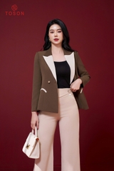81973N24 - Áo Vest tuýp si nâu cổ K phối be kem