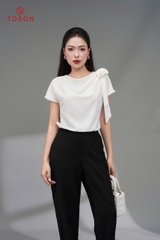 13068 - Áo sơ mi lụa bo gấu, vai đính hoa