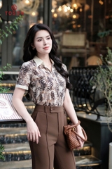 12151H95 - Áo lụa da báo cổ phối be kem