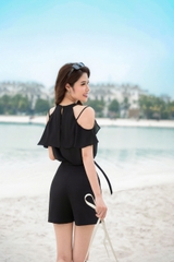 14094B15 - Áo chiffon đen cổ yếm hở vai