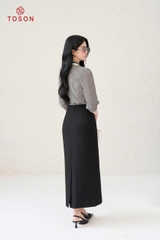 12020K95 - Áo kẻ đen trắng lụa silk cổ đức