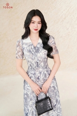 40063W14 - Đầm xếp ly tơ trắng in hoa, phối cổ