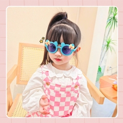 Kính cho bé từ 2 tuổi chống tia UV cao cấp gọng nhựa chắc chắn họa tiết tai mickey siêu đáng yêu BBShine – K026