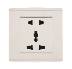 Ổ cắm 2 chấu và 3 chấu