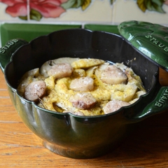 Nồi gang atisô Staub Cocotte 22cm - màu xanh basil