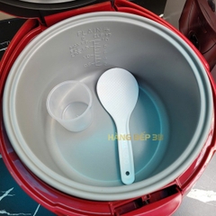 Nồi cơm điện Cuckoo 1.8 lít CR-1021 màu đỏ