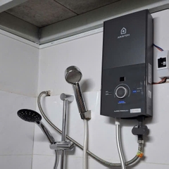 Máy nước nóng trực tiếp Ariston Aures Premium+ 4.5 CU (không bơm)