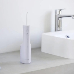 Máy tăm nước du lịch Panasonic EW-DJ26-V242