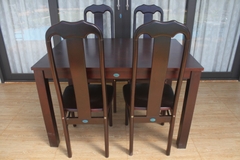 Bàn CN 1m2 + 4 ghế đầu bò (màu gụ)