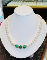 Chuỗi ngọc trai làm quà tặng