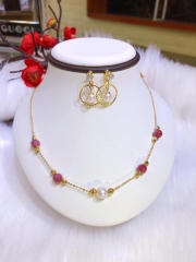 Combo Dây Chuyền Ngọc Trai Đá Ruby & Hoa Tai Quý Phái