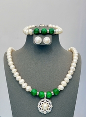Bộ Ngọc Trai Trắng Thanh Lịch