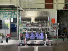 Máy chiết rót tự động