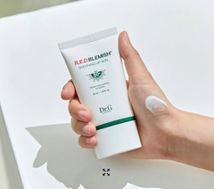 Kem Chống Nắng, Chống Tia Hồng Ngoại, Quang Phổ Rộng Cho Da Mụn Nhạy Cảm Dr.G R.E.D Blemish Soothing Up Sun SPF50+ PA++++ 50ml