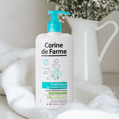 Gel Vệ Sinh Phụ Nữ Corine de Farme Intimate Wash 250ml