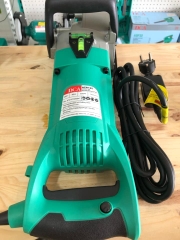 AZR125
