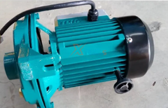 Máy bơm nước 370W TOTAL TWP23706