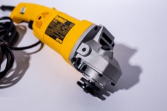 Máy mài góc cầm tay Dewalt DW830-B1 125mm-1.400W