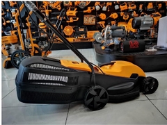Xe đẩy cắt cỏ INGCO LM385 chính hãng