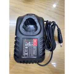 Sạc 12V DCA FFCL12-9 giá rẻ