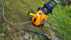 Máy Xịt Rửa Xe Áp Lực INGCO HPWR28008