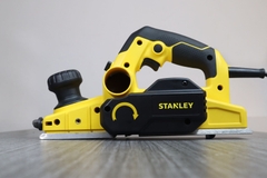 Máy Bào Stanley STEL630-B1