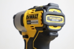 Máy Vặn Vít Cầm Tay Dùng Pin 20v Max Dewalt DCF840N-B1