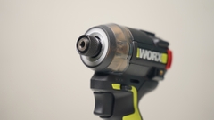 Máy vặn vít búa dầu dùng pin 12V Worx WU138.1 (1 Pin 2.0Ah,1 Sạc)