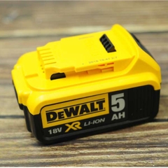 Pin Li-ion 18v - 5 Ah Dùng Cho Máy Khoan Pin Dewalt DCB184-B1