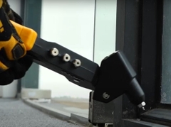 Kềm rút rivet 360° INGCO SHHR106
