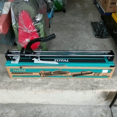 Bàn cắt gạch đẩy tay Total THT578004 800mm