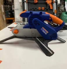 Máy chà nhám băng 1200W WadFow WBA1512001