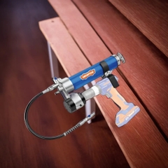 Dụng Cụ Bơm Mỡ Sử Dụng Máy Khoan Pin Có Giá Đỡ 400cc WADFOW WGG5540