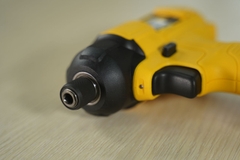 Máy Vặn Vít Động Lực Pin Dewalt DCF805C2 10.8V