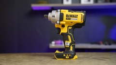 Máy vặn bulong dùng pin DeWALT 18V DCF894M1 (Máy, Sạc, 1pin*4Ah Vali)
