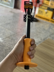 Đục bê tông nhọn Ingco HCC0841218 chính hãng