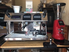 Máy Pha Cafe hạt EXPOBAR 2 GR New 95 %