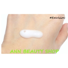 Nước cân bằng / Sữa dưỡng dòng White Dew Laneige