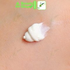 Kem Chống Nắng Làm Sáng Và Phục Hồi Da 9 Wishes Pine Clear Recovery Treatment Sunscreen SPF50+ PA+++