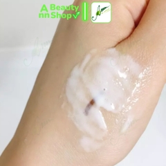 Sữa Rửa Mặt IOPE Moist Cleansing Creamy Foam 15ml (Minisize)